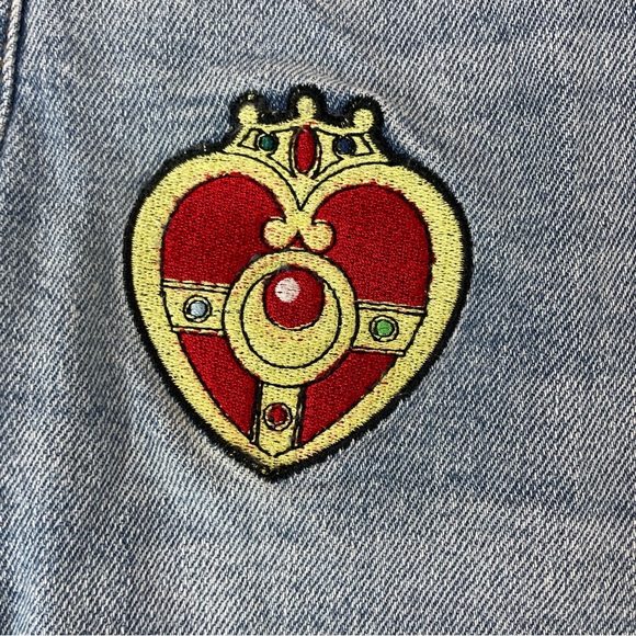 Hot Topic Sailor Moon Icons Embroidered Mom Jeans - Picture 4 of 13